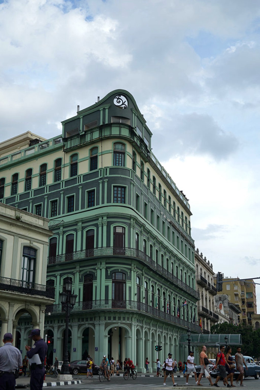 DSC04888_.jpg