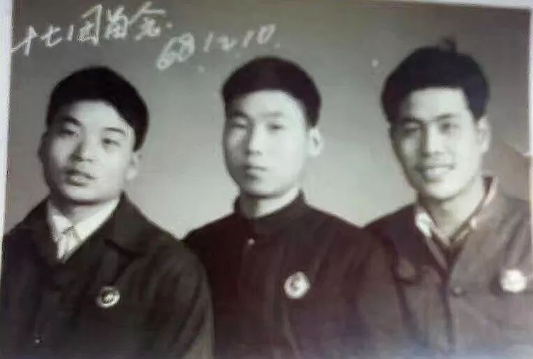 A8.jpg